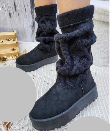 Ugg obuća: Bоја - Bež, 39 — 4