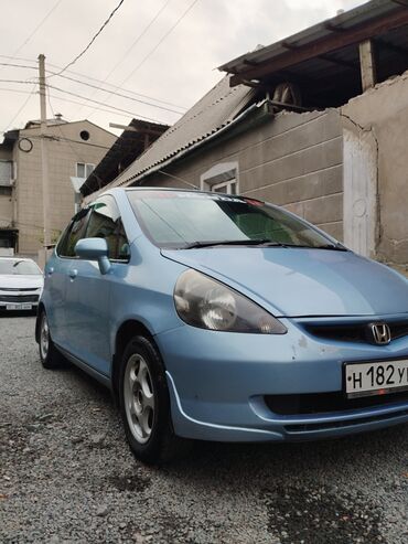 Honda: Honda Fit: 2001 г., 1.3 л, Вариатор, Бензин, Хэтчбэк