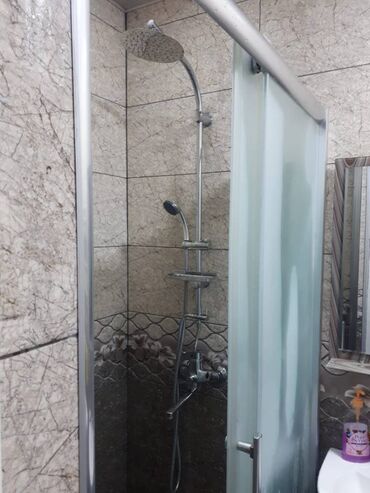 Uzunmüddətli kirayə mənzillər: Yasamal rayonu,Şərifzadə,Ats ilə üzbəüz,16 mərtəbənin,6-cı — 8