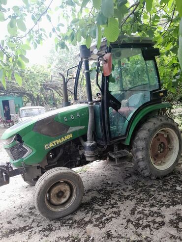 kənd təsərüfat texnikası: Traktor