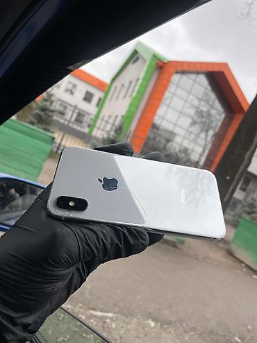 Apple iPhone: IPhone X, Б/у, 64 ГБ, Белый, 72 % — 1