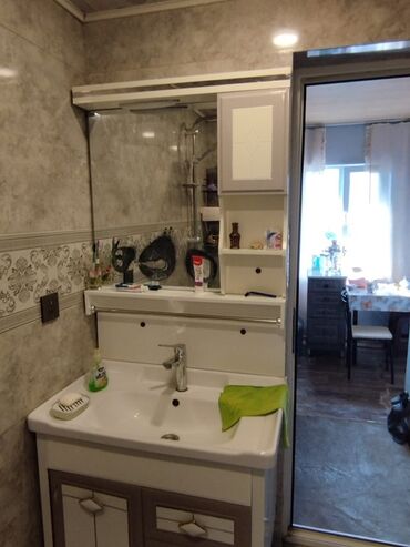 Uzunmüddətli kirayə mənzillər: Qobuda dörd otaqlı ev iki otaq bir kuxna hazır iki otaq təmirsiz qaz — 8