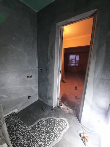 Укладка плитки: Подготовка стен для укладки, Подготовка стен для грунтовки, Резка плитки | Мраморная плитка, Керамическая плитка, Керамогранитая плитка | Горизонтальная укладка, Вертикальная укладка Больше 6 лет опыта — 12