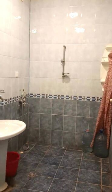 Uzunmüddətli kirayə mənzillər: Sumqayıtda Tam Təmirli, Əşyalı 2 otaqlı Mənzil kirayə verilir. Aylıq  — 14