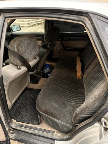 Audi: Audi 100: 1991 г., Седан — 6