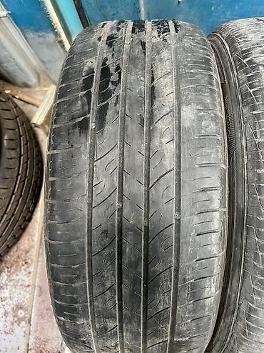 2155517: 215/55/17 шины 
1 шт кумхо
1 шт ханкоок
Продам пару за 3500 — 3