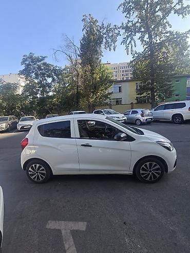 spark 7: Chevrolet Spark: 2018 г., 1 л, Автомат, Бензин, Универсал — 4