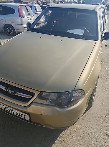 daewoo matiz 1: Daewoo Nexia: 2010 г., Седан — 1