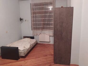 lenkaran kiraye: Kirayə üçün 1 otaqlı mənzil/otaq. Xüsusiyyətlər: - Yataq otağı: tək