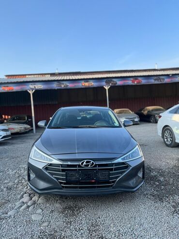 Hyundai: Hyundai Elantra: 2019 г., 2 л, Автомат, Бензин