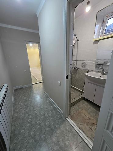 Продажа коттеджей и домов: 🚨 **СРОЧНО! Продаётся дом** 🔥 📍 Бишкек, район Шоро 🏠 Уютный дом для — 9