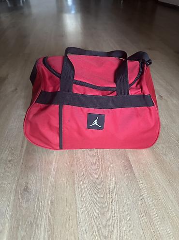 nike corab: Jordan Essentials Duffel - 30L Az istifadə olunub. Orijinal Jordan — 1