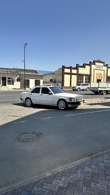 мтз 150: Mercedes-Benz 190: 1990 г., 3.2 л, Автомат, Бензин, Седан — 4