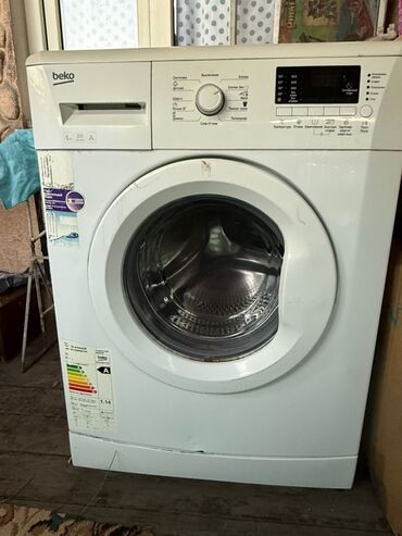 оборудование для воды: Стиральная машина Beko, Б/у, Автоматические, До 6 кг, Компактная