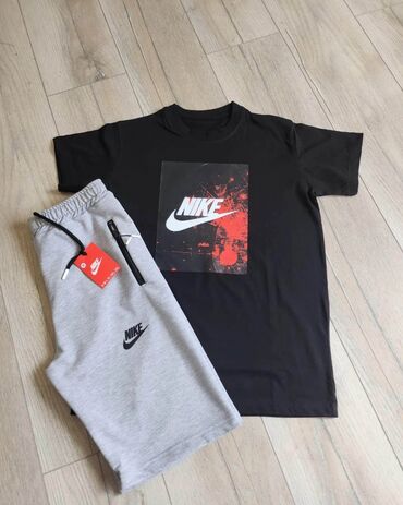 Trenerke: Novi modeli
Sorts + majica
ACG pamuk sa elastinom
M, L, XL, 2XL — 15