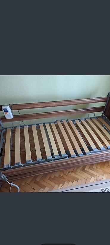 second hand wheelchairs: Relativno malo korišćen krevet, prodaje se u kompletu sa medicinskim i — 4