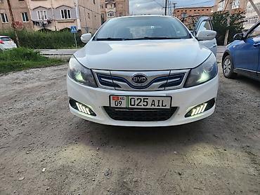 электро машине: BYD E5: 2019 г., Автомат, Электромобиль, Седан — 1