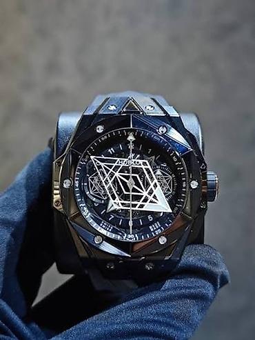 deri kemer: Hublot Big Bang Sang Bleu (qara) • Korpus: çoxbucaqlı dizaynlı, qara — 1