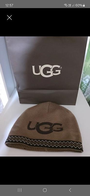 çəhrayı ugg: Qiymeti 65Azn di.hediyyedi satilir.UGG brendi papaq - Model: toxunma — 1