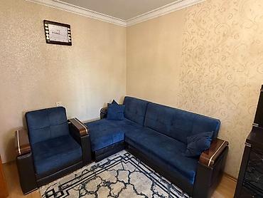 кушетка бу: Divan +1 kreslo ev deyisildiyi ucun satilir unvan razin — 1