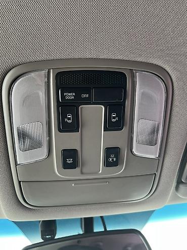 Kia: Kia Carnival: 2019 г., 2.2 л, Минивэн — 11