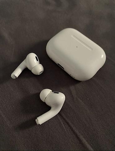 aır pods: Продаю наушникиAir Pods pro 2 Покупала за 700,продаю за 235азн потому — 1