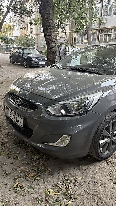 цена соната: Hyundai Accent: 2019 г., 1.4 л, Бензин, Седан — 3