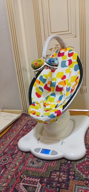 стульчик и кресло кочалка для кормления: Oğlan və qız üçün, İşlənmiş, Beşik, Yellənmə mexanizm ilə