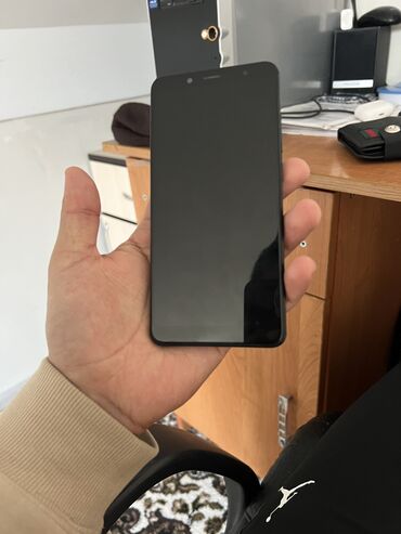 note 8: Xiaomi, Redmi Note 5, Б/у, 64 ГБ, цвет - Черный, 2 SIM