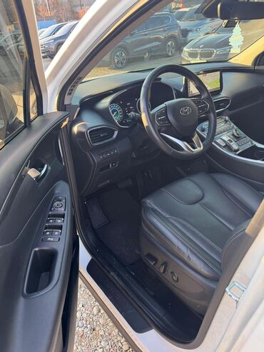 Hyundai: Hyundai Santa Fe: 2022 г., 1.6 л — 8