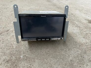 player: Monitor, Cihaz paneli, LCD displey