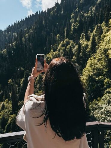 официант ночной: Ищу работу. Девушка 20лет. 
Предлагайте варианты