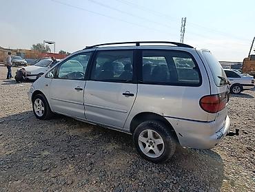 продаю токмок: Volkswagen Sharan: 1998 г., 2 л, Механика, Минивэн — 4