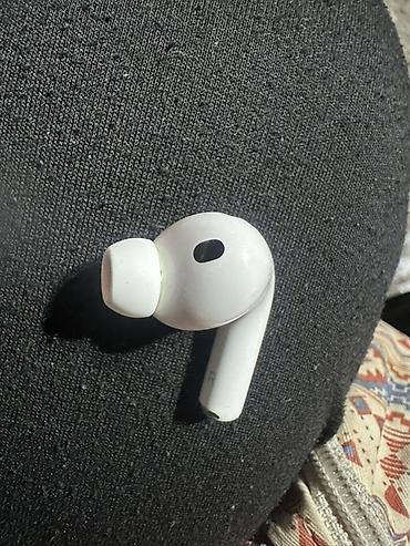 airpods оригинальные: Правый наушник airpods pro 3
ОРИГИНАЛ — 1