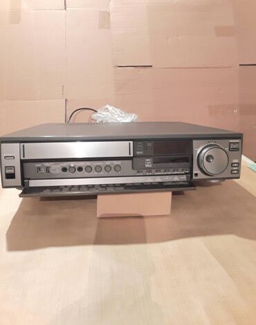 keramika sobası: Продаётся коллекционный видеомагнитофон JVC HR-S5800EG S-VHS Hi-Fi