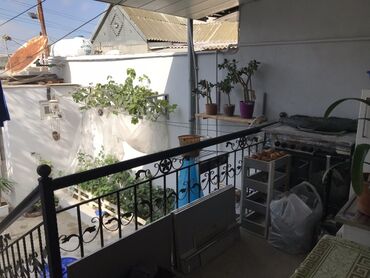 Həyət evləri və villaların satışı: Satılır: həyət evi (təmirli, həyətli sahə) - Plan: girişdə eyvanlı — 5