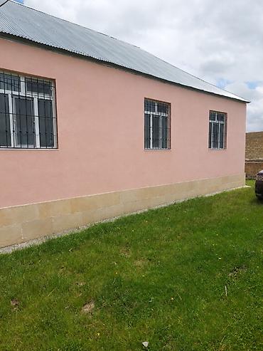 20 ci sahede satilan evler 2023: 4 otaqlı, 90 kv. m, Kredit yoxdur, Yeni təmirli — 2