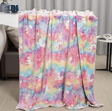 Ćebad i pokrivači: 🦄Dečije svetleće ćebe🦄 🦄Dimenzije-150*200 🦄Cena- 2000 din — 12