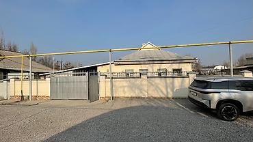 Продажа коттеджей и домов: Продаётся дом Местоположение: с. Новопокровка, рядом с мкр Аламедин-1 — 2