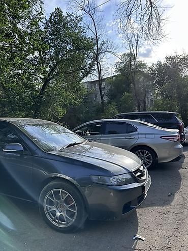 2 8: Honda Accord: 2003 г., 2.4 л, Автомат, Бензин, Универсал — 6