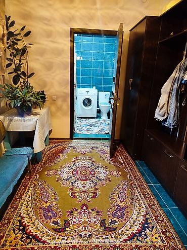 Продажа коттеджей и домов: 2 кабаттуу үй сатылат, аянты 234м2, участок 8 соток. Дареги: Бишкек — 4