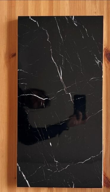 Tapete: Zidne obloge 3D Cena 480 din po tabli (60x30) Ne salje se ispod 10 — 3