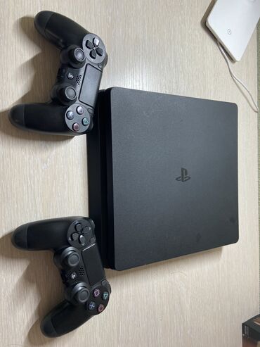 игровые консоли playstation 4 slim: PS 4 slim 2 джойстика + 2 игры 500гб Mortal Combat XL GTA 5 Почти