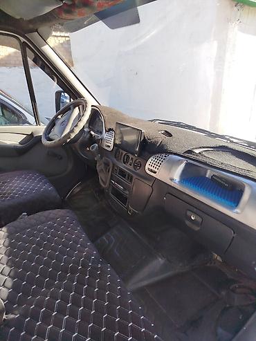 2 8: Mercedes-Benz Спринтер: 2003 г., 2.2 л, Механика, Дизель, Бус — 6