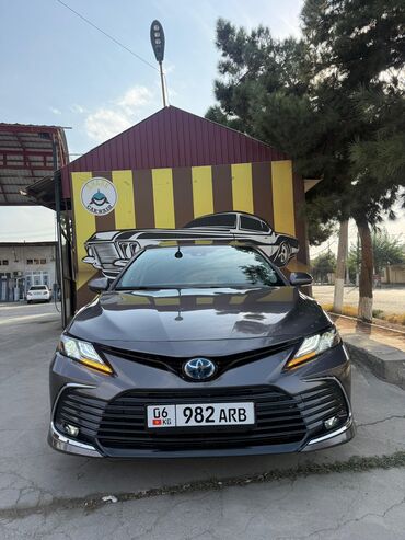 арзан автомат машина: Toyota Camry: 2020 г., 2.5 л, Автомат, Гибрид, Седан