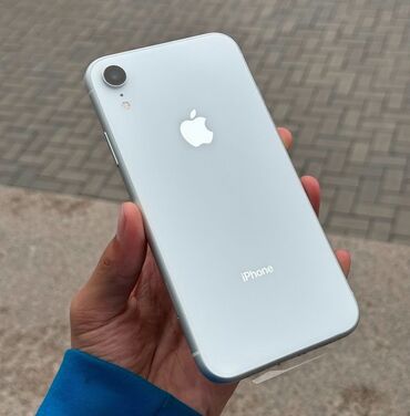 Apple iPhone: IPhone Xr, Б/у, 64 ГБ, Белый, 77 %