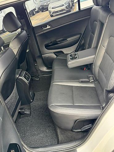 benz sprinter: Kia Sportage: 2020 г., 2 л, Автомат, Дизель, Кроссовер — 5