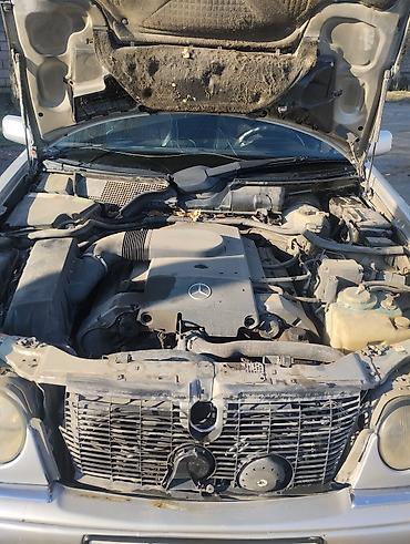 Mercedes-Benz: Mercedes-Benz E-Class: 1996 г., 4.2 л, Автомат, Бензин, Седан — 10