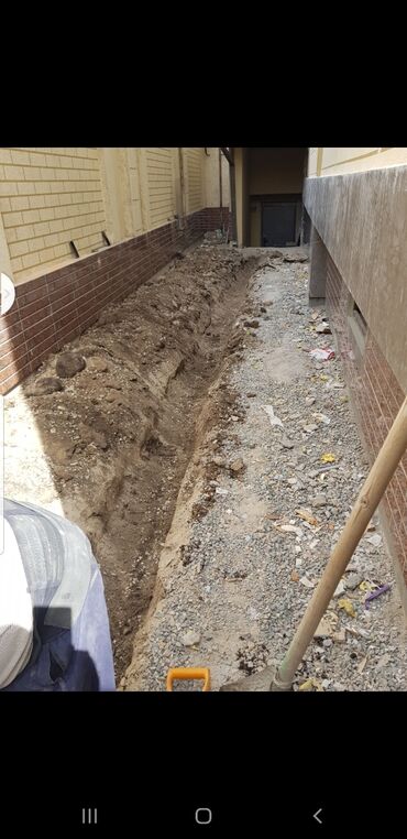 Услуги портера: Услуга 1час 3000с выезжаем минимум на 4часа.Погрузчик услуга мини — 20