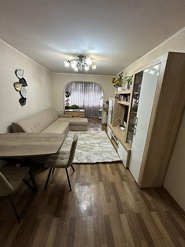 3 комнаты, 65 м², 8 мкр 104 серия, 4 этаж, Косметический ремонт at lalafo.kg 3 комнаты, 65 м², 8 мкр 104 серия, 4 этаж, Косметический ремонт